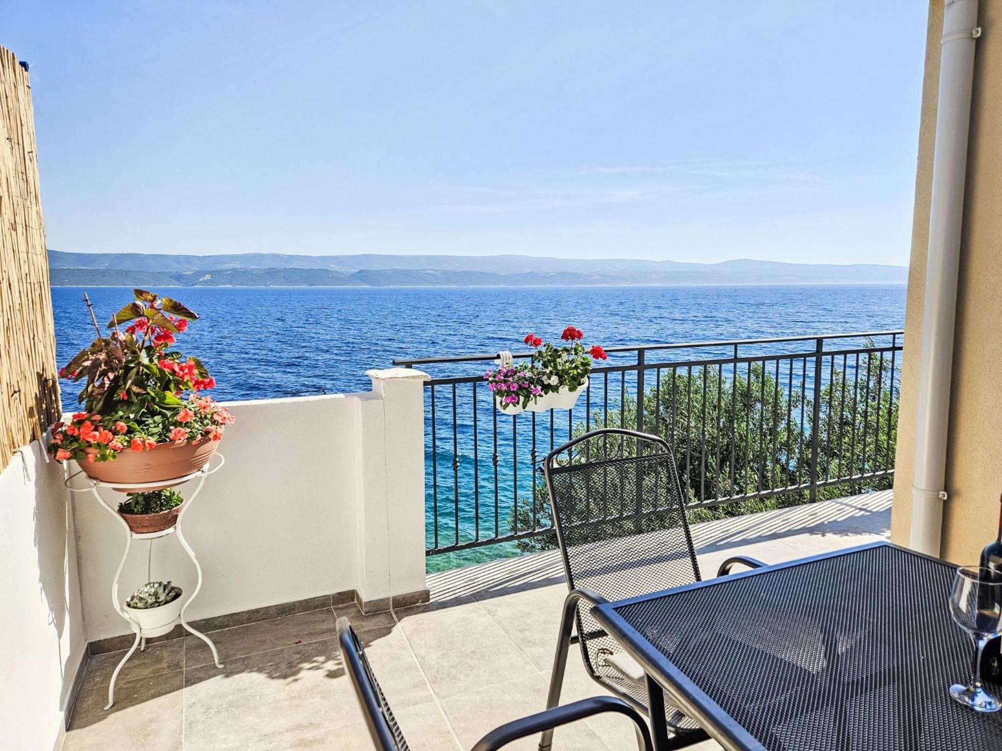 Holiday Home Lara By Interhome Omis Exterior photo